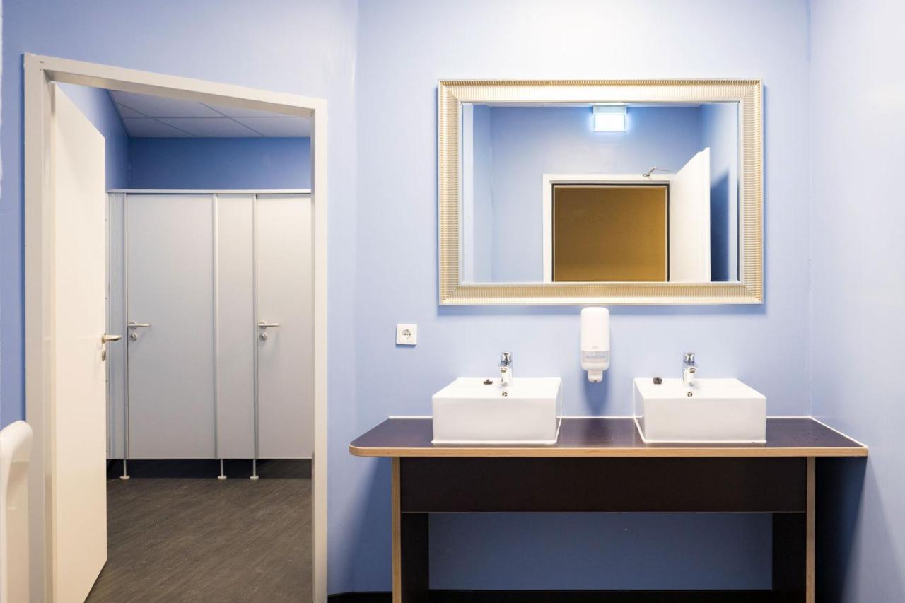 Boxhotel Hannover Exterior photo